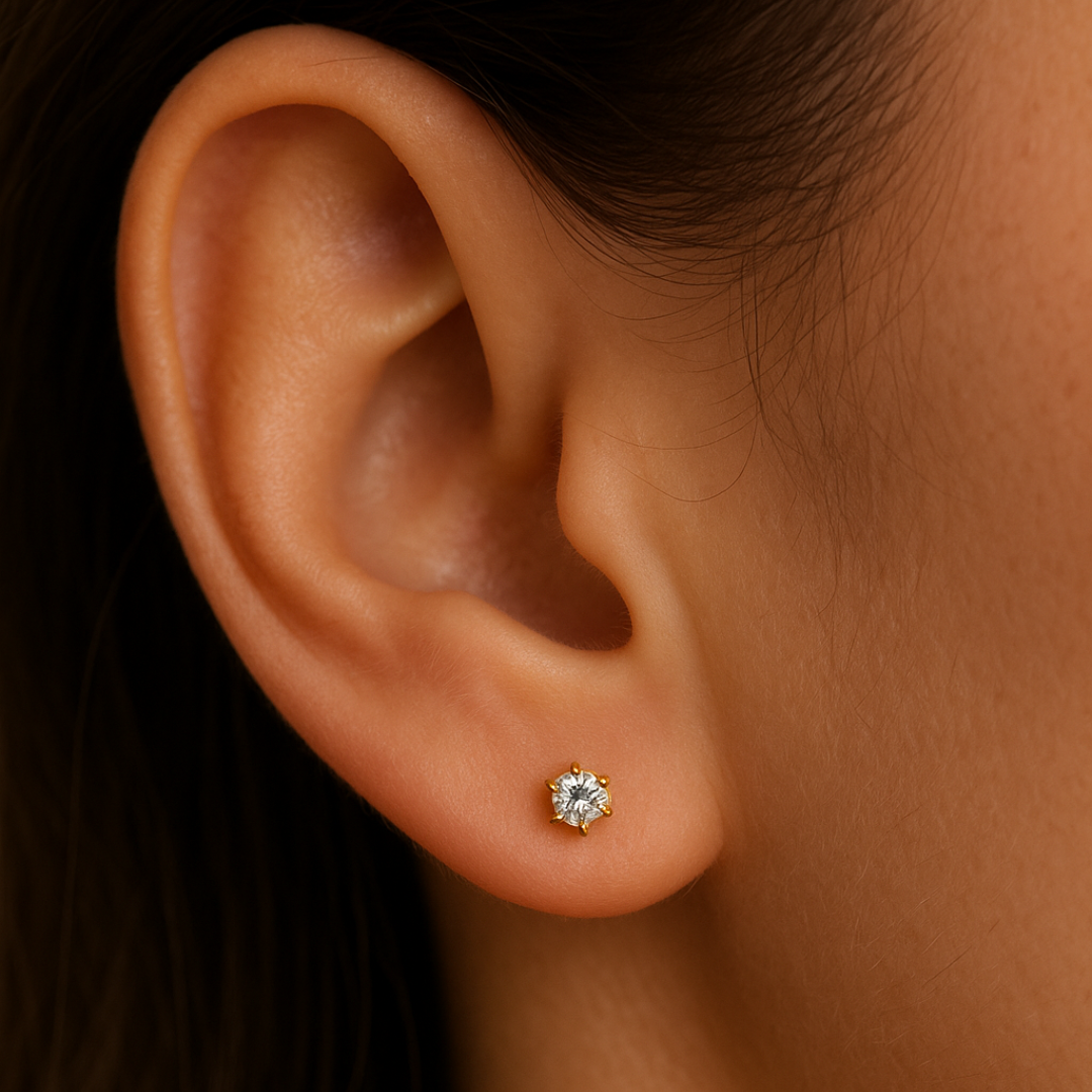18K Single Stone Ear Pin Pair