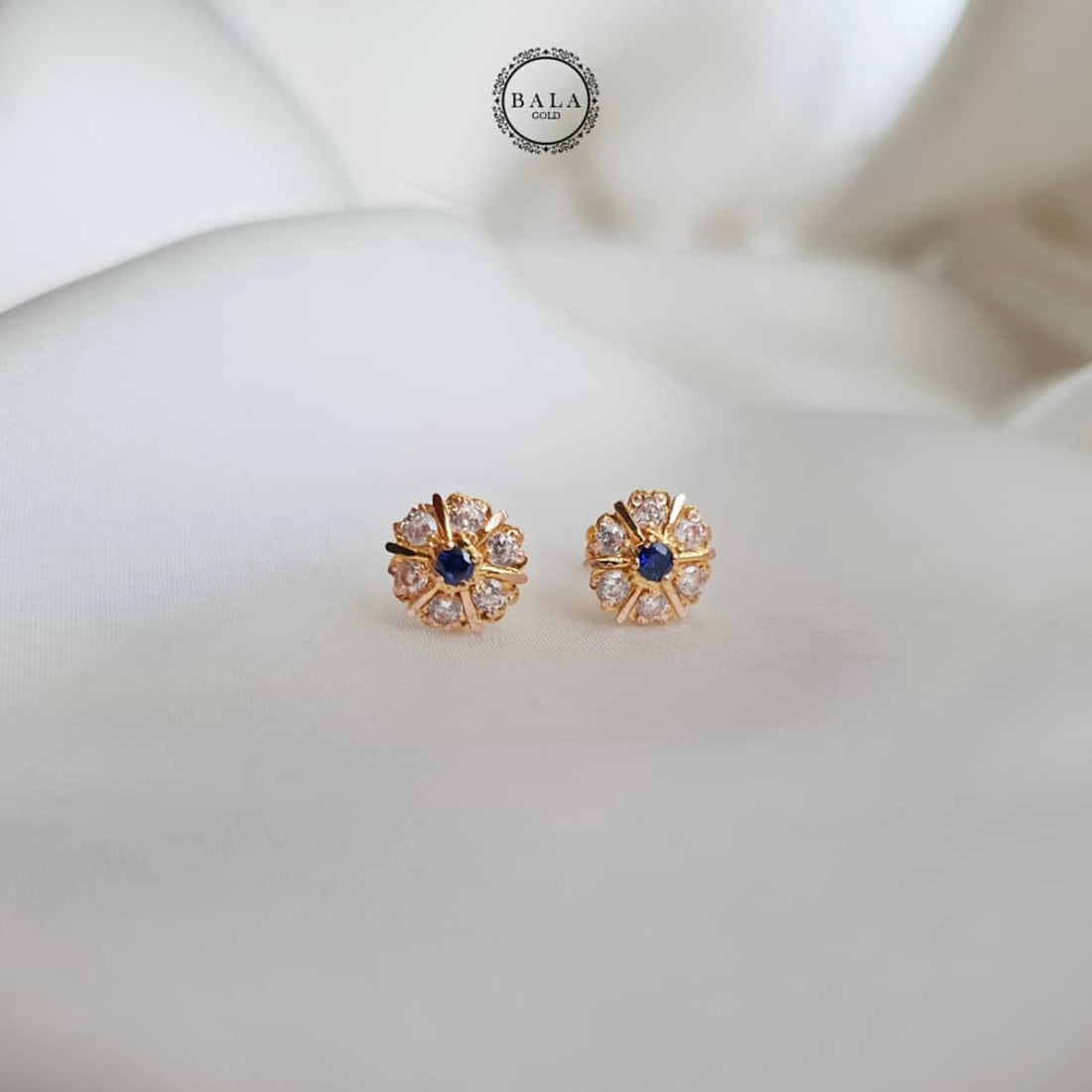 Blue stone studs pair