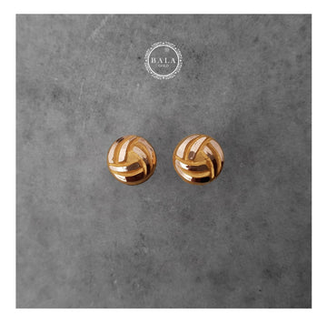 Gold Ear studs pair